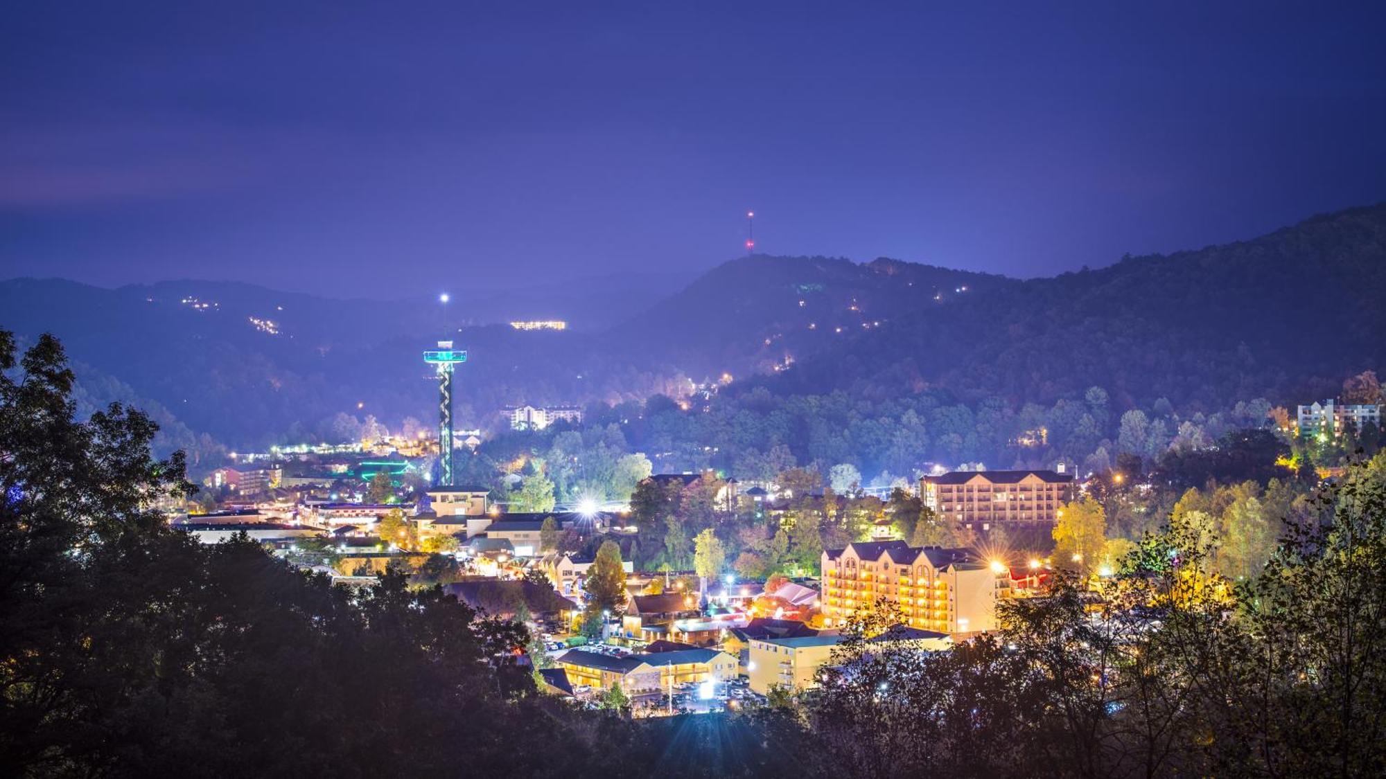 Suite Sensations, Hot Tub, Pool Table, 1089 Free Tickets Each Paid Day, Dollywood And More Пиджен-Фордж Экстерьер фото