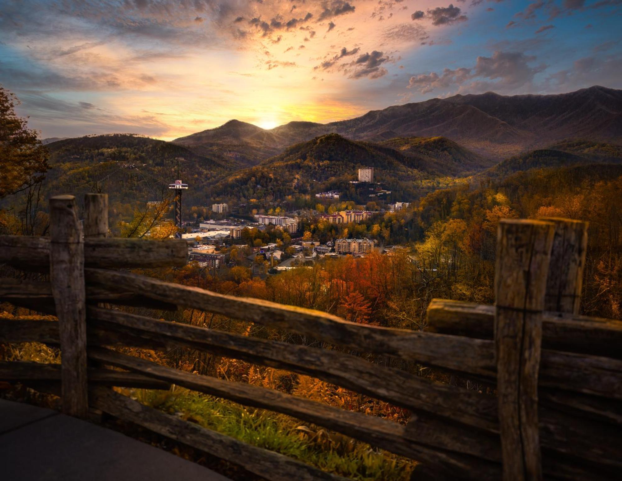 Suite Sensations, Hot Tub, Pool Table, 1089 Free Tickets Each Paid Day, Dollywood And More Пиджен-Фордж Экстерьер фото