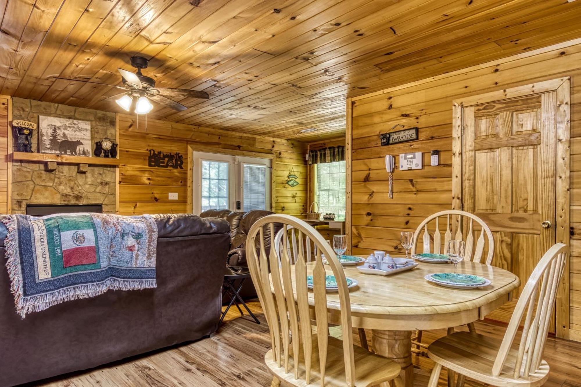 Suite Sensations, Hot Tub, Pool Table, 1089 Free Tickets Each Paid Day, Dollywood And More Пиджен-Фордж Экстерьер фото